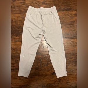 Lululemon Balancer Pants 27” sz M